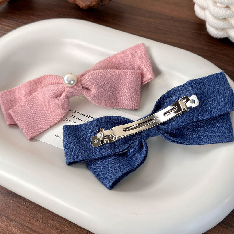 Spinka do Włosów z Perłową Kokardą