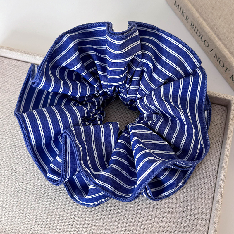 오버사이즈 스트라이프 스크런치