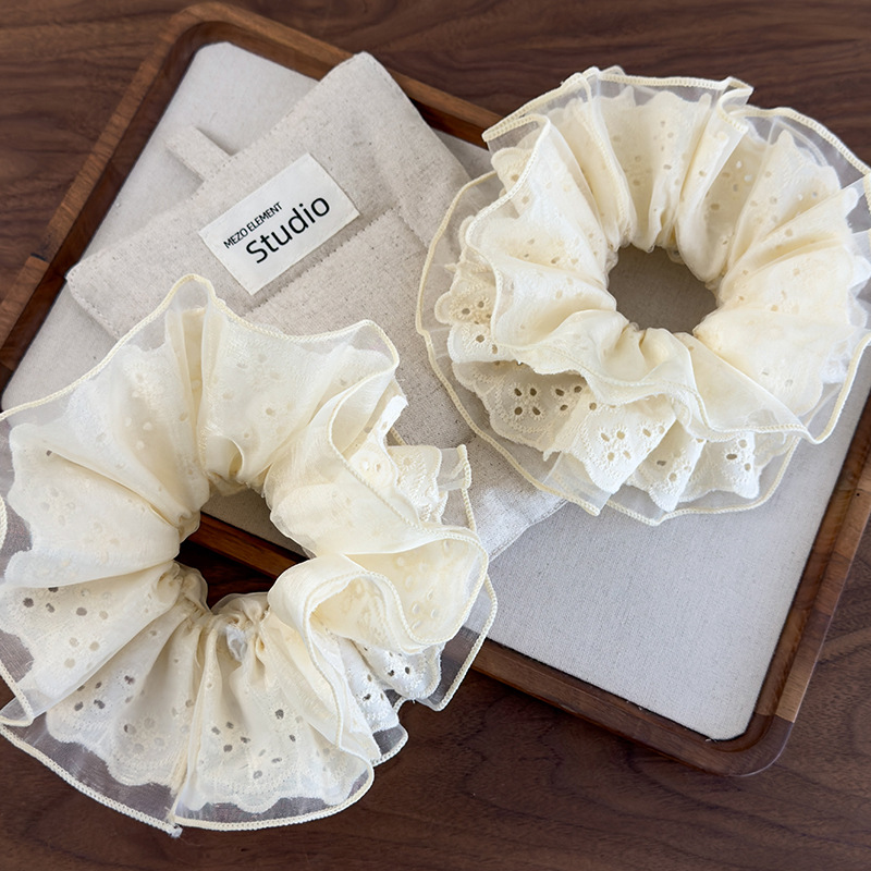 Διπλής Διαβάθμισης Δαντέλα Scrunchies