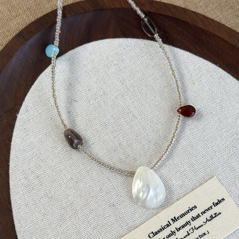 Намисто з Раковинами та Морськими Зірками