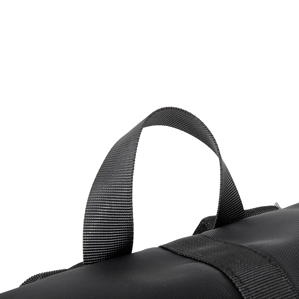 남성 미니멀리스트 노트북 백팩