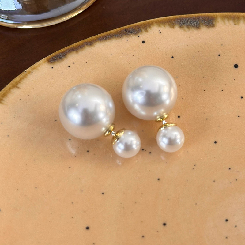 Orecchini con Pendenti a Petali Perlati Strass