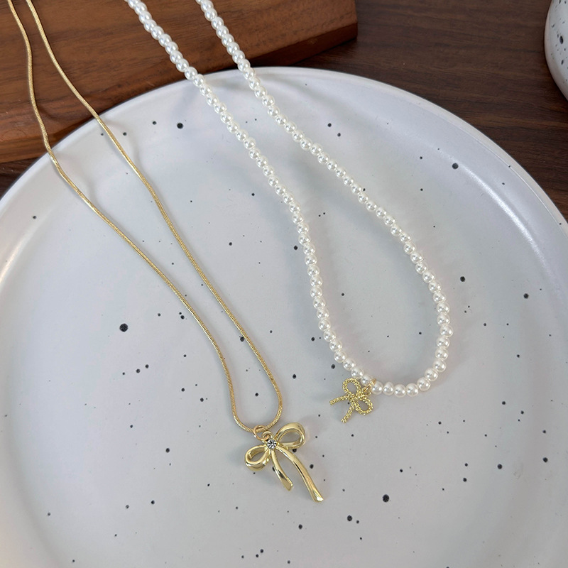 Imitation Pearl Bow Necklace Set