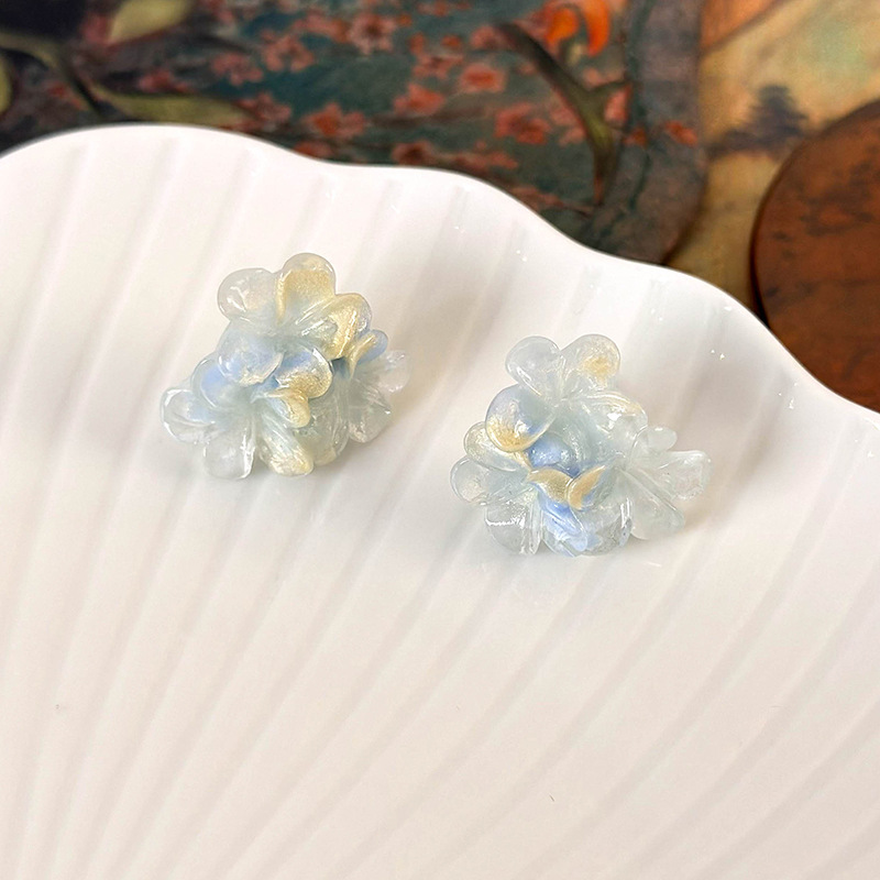 아크릴 옴브레 플로럴 스터드 귀걸이