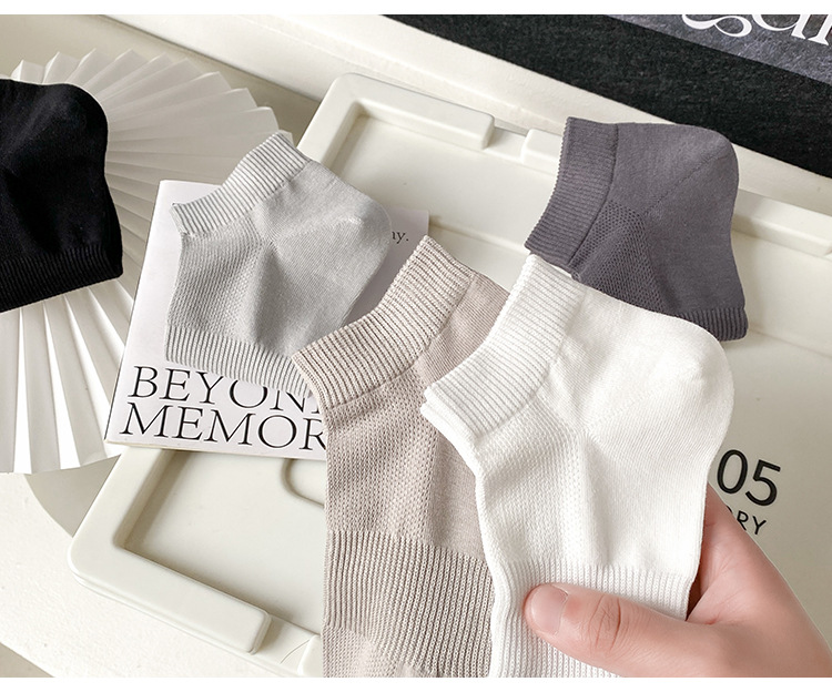 ถุงเท้าผู้ชายฝ้ายเมชระบายอากาศ