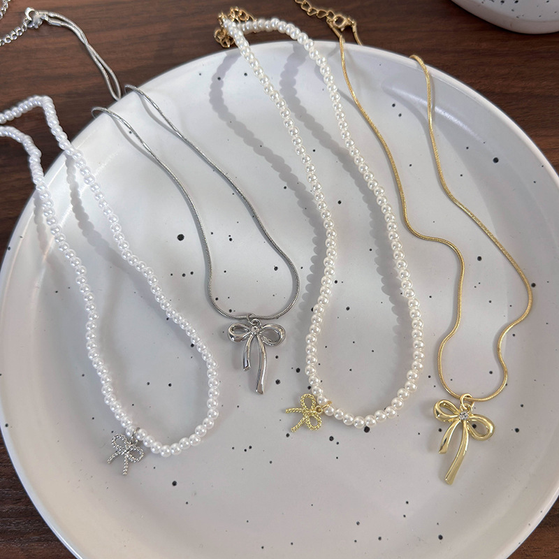 Imitation Pearl Bow Necklace Set