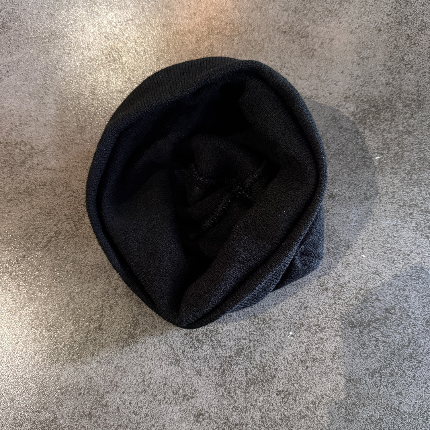 Damengestrickte Mütze