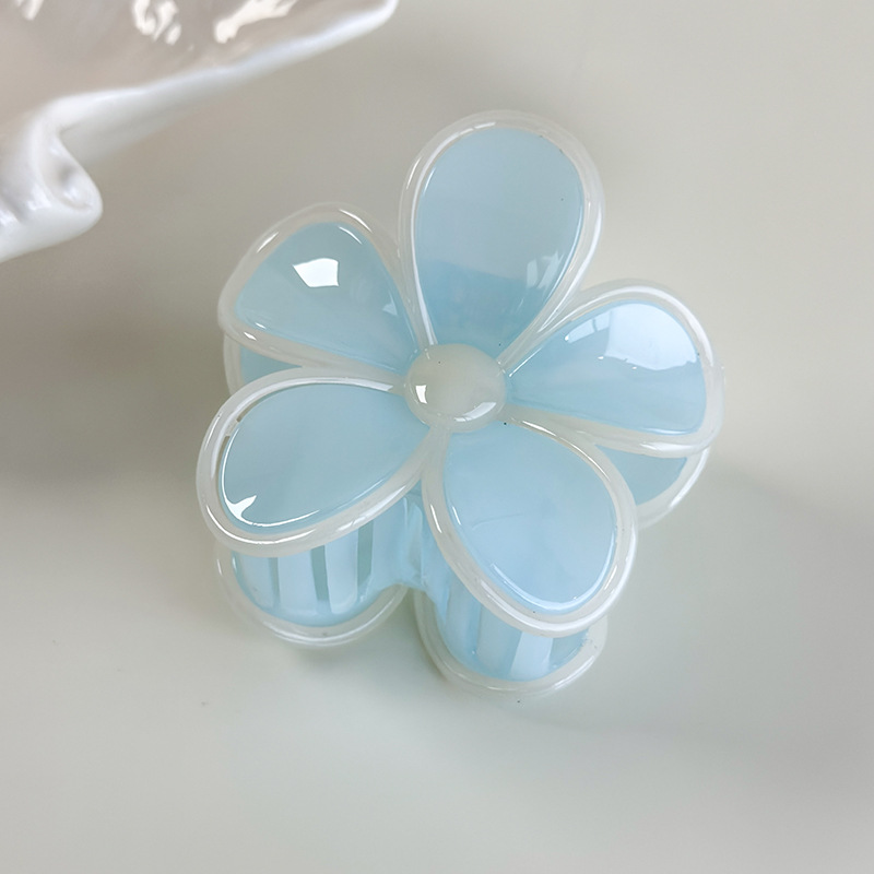 Blommig Akryl Hårklämma