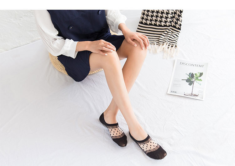 ถุงเท้าไม่โผล่ลายเมชผ้าลายลูกไม้