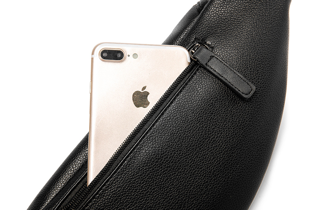 メンズチェストバッグ