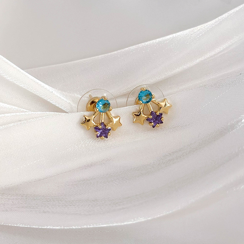 أقراط زراعية قلب فراشة مزينة بزركون ملون