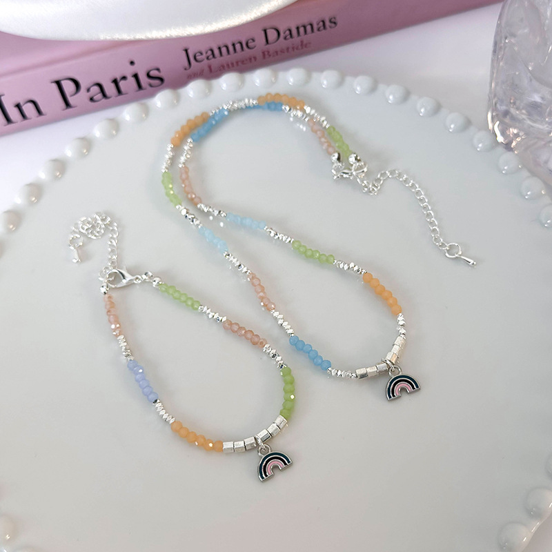 Regenbogen Perlen Choker mit Geometrischem Anhänger