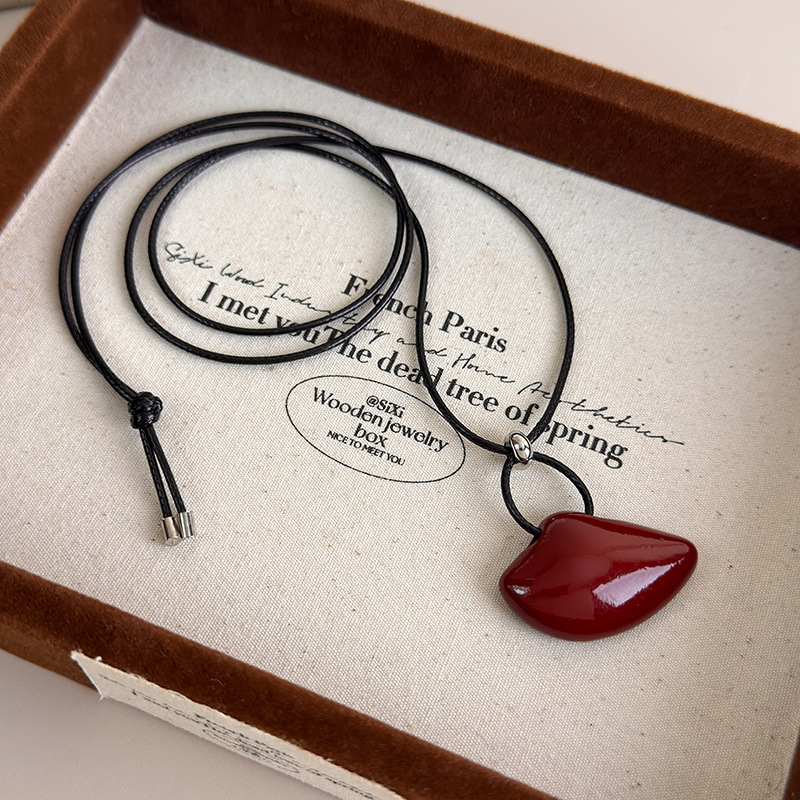 Кулон-Хмара з Емаллю