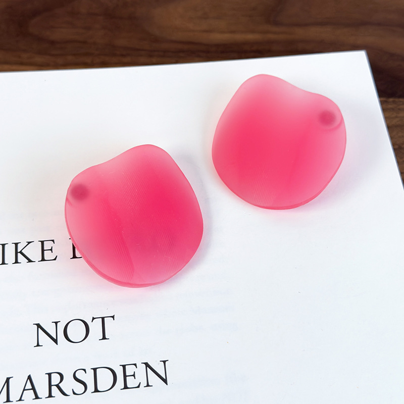 Shrimp Chip Earrings