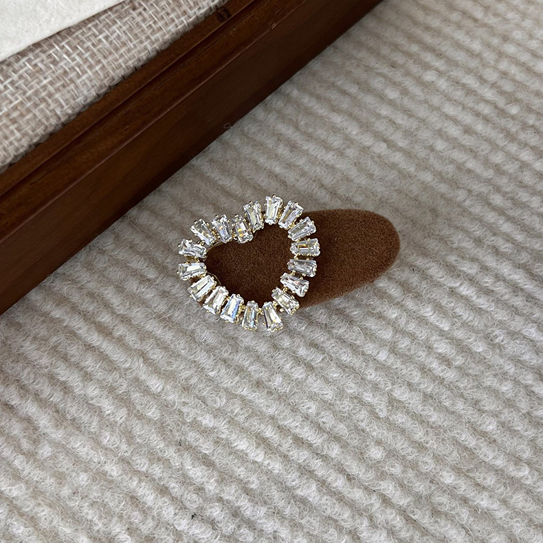 Agrafă de Păr cu Inimă de Rhinestone