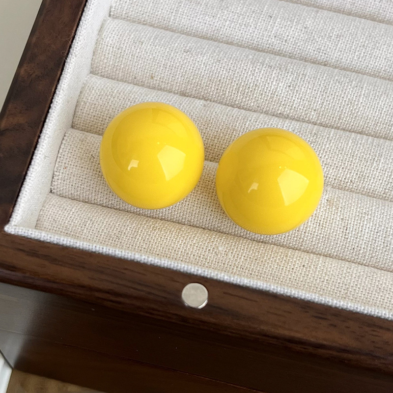 원형 레진 스터드 이어링