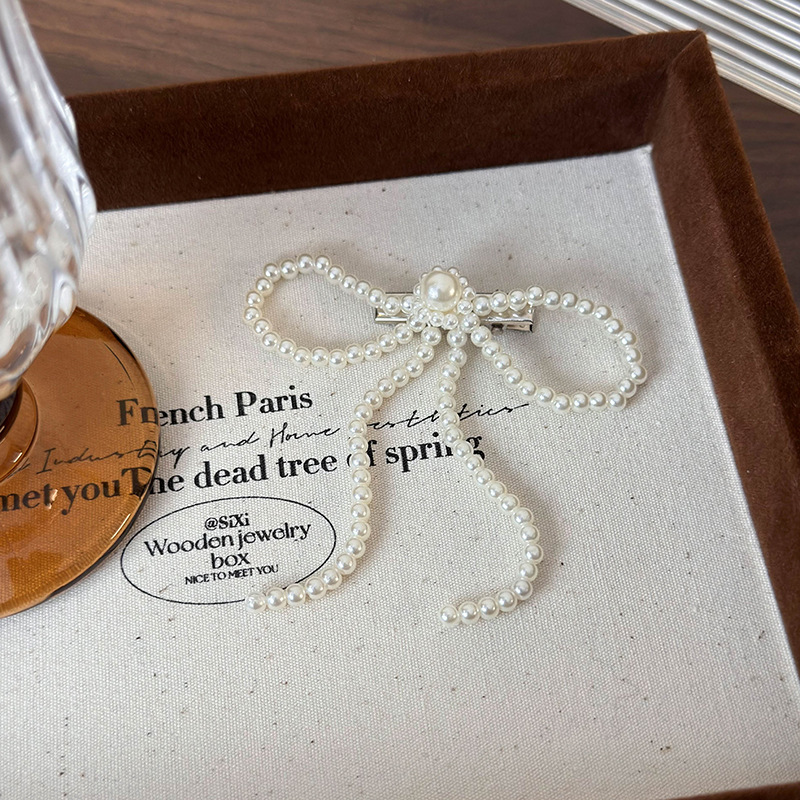 Pince à Cheveux Nœud Perlé