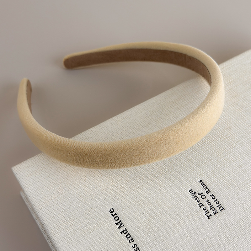 Diadema Fina de Terciopelo Vintage