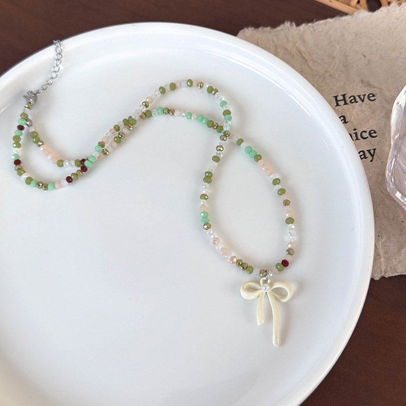 Collana con Fiocco di Perle di Vetro