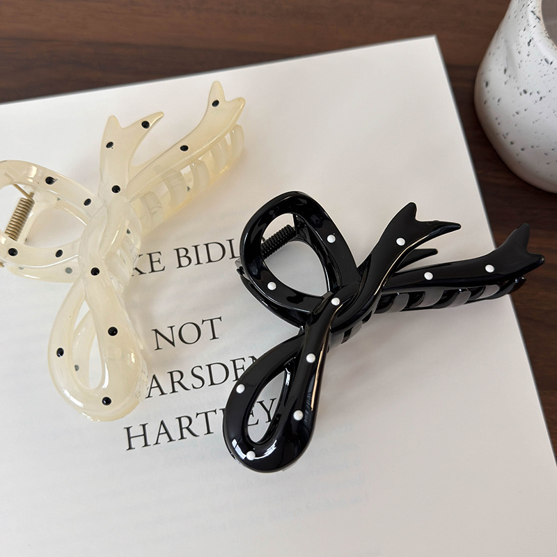 Prancha de Cabelo com Laço de Bolinhas