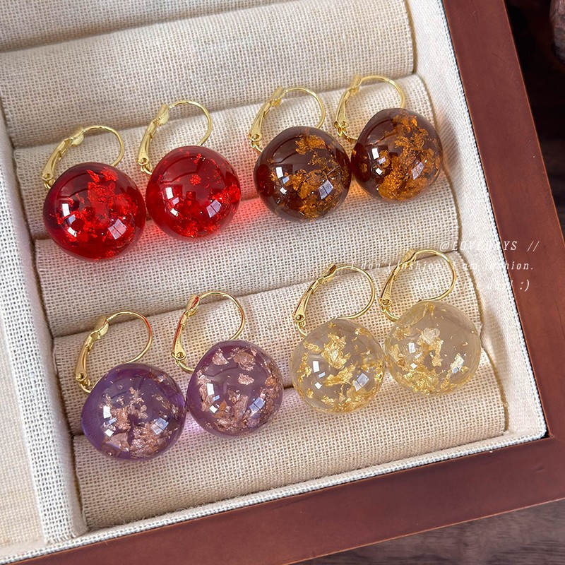 레진 골드 포일 라운드 볼 귀걸이