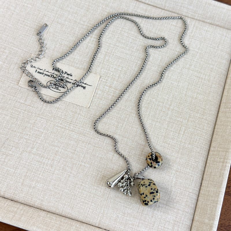 Намисто з Натурального Каменю Гронової Гроновидної Форми