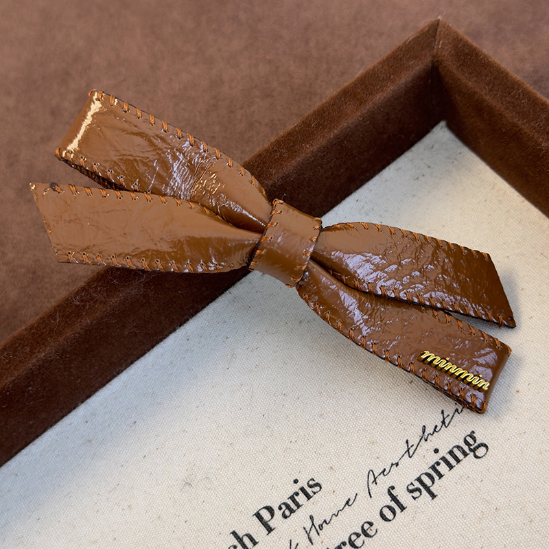 Kožená Spona do Vlasů Kachní Zobák s Mašlí