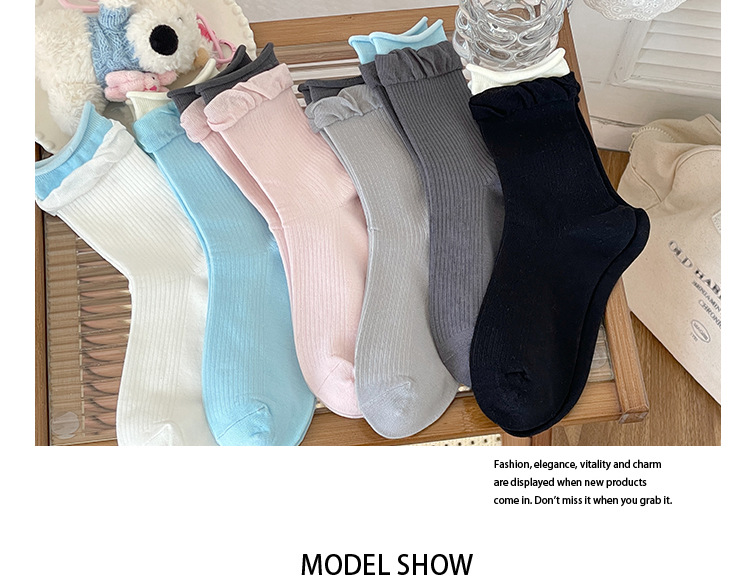 Meias Cano Médio de Algodão Penteado