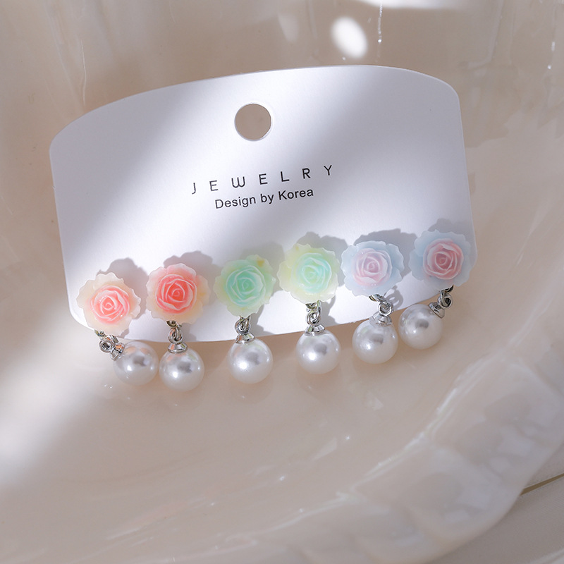 Set Anting Mutiara Kamelia Romantis