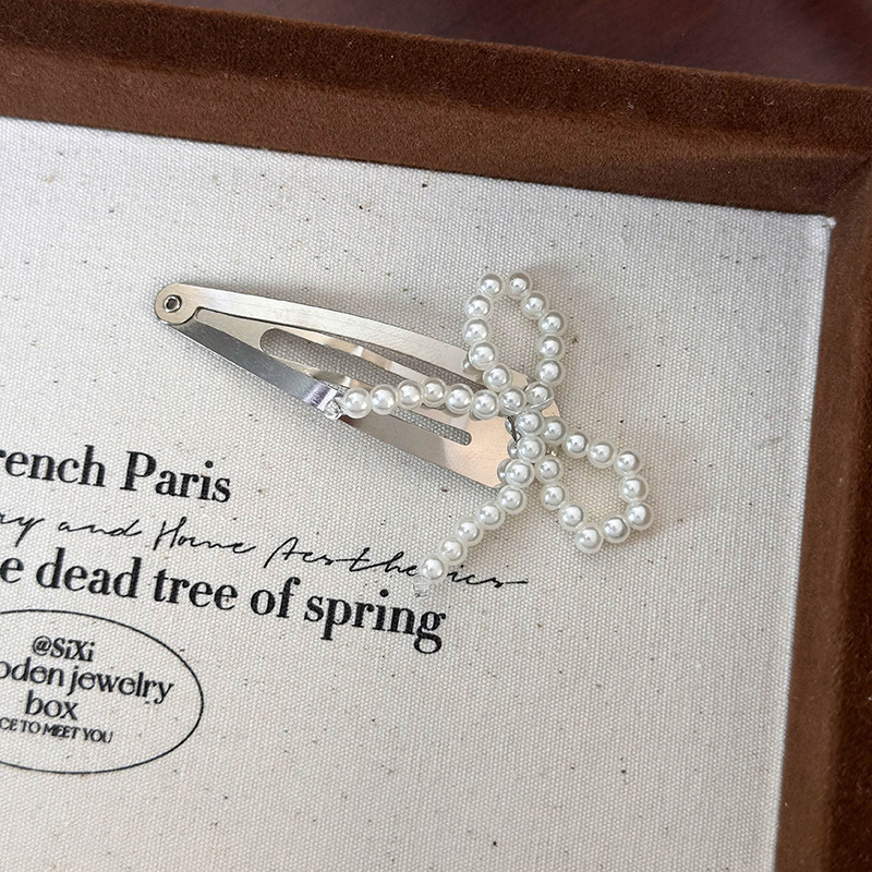 Barrette avec Nœud et Perle Imitation