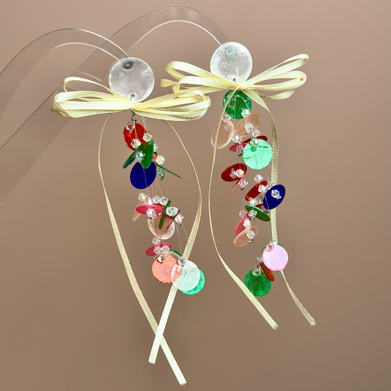 라운드 셸 보우 귀걸이