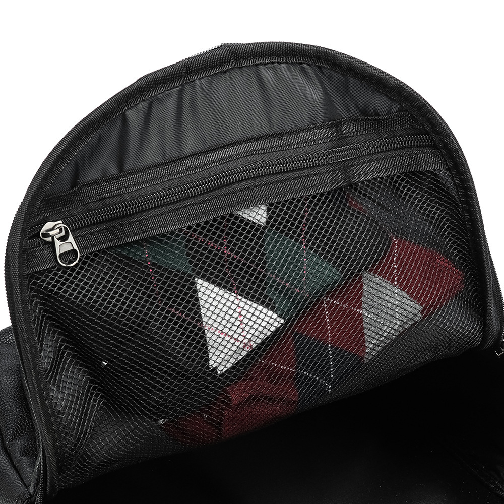 남성 여행 백팩