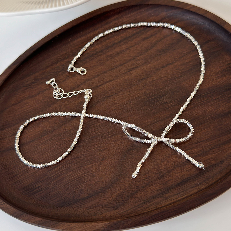 Funkelnde Schleifen-Anhänger Halskette