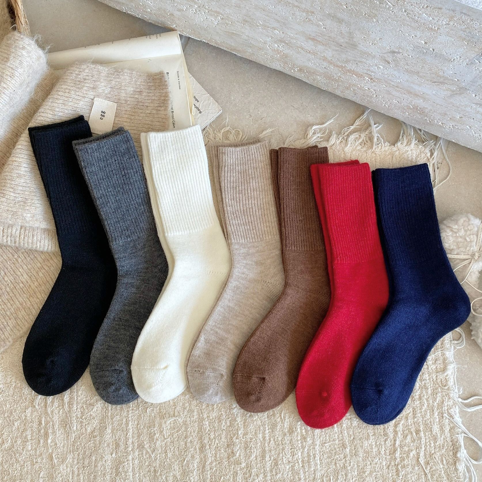 Vlněné pruhované ponožky