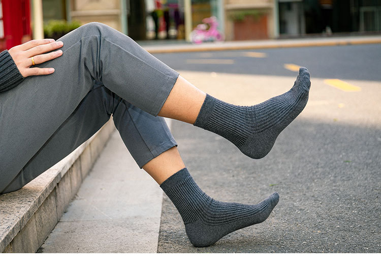 Meias de Algodão com Risca para Homem