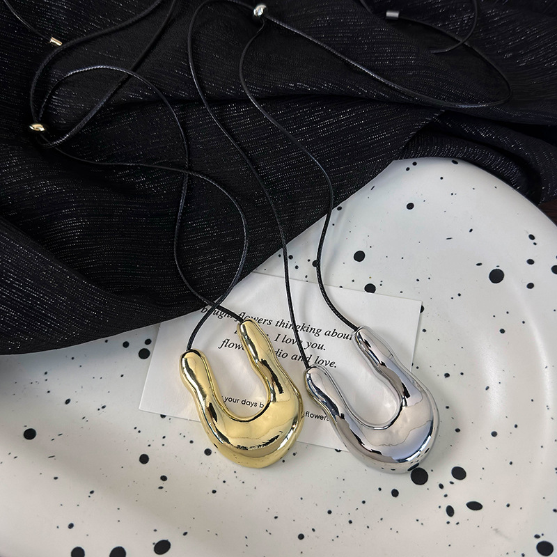 Довге Намисто Підкова U-подібної форми