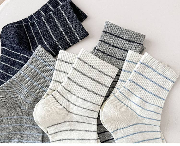 Meias de Algodão Listradas Femininas