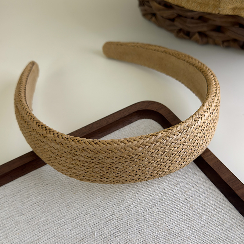 Diadema de Paja de Ala Ancha