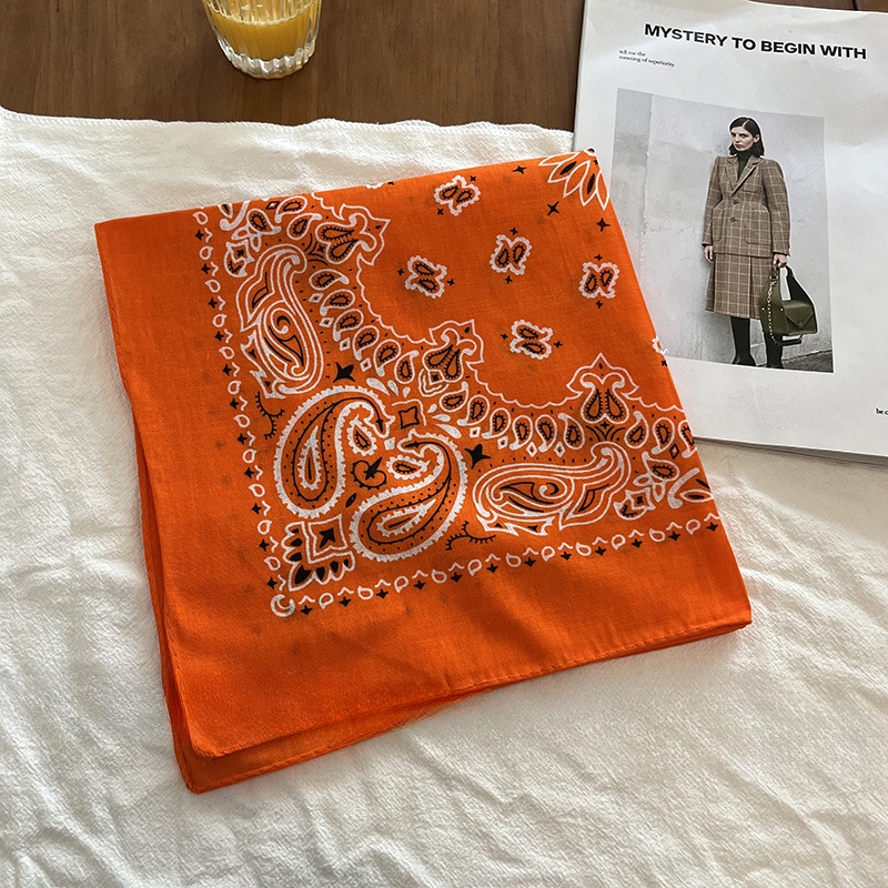 ผ้าพันคอพิมพ์ลาย Paisley