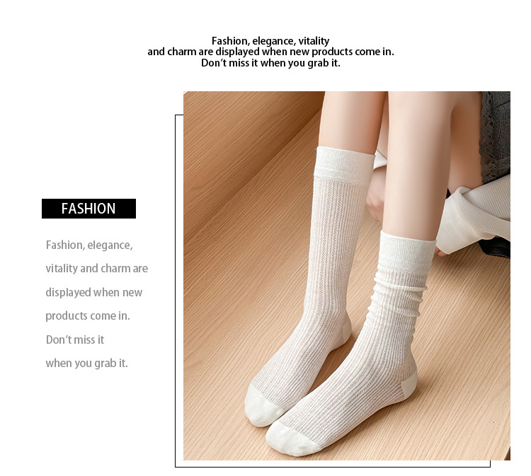 Meias Femininas de Malha Leve