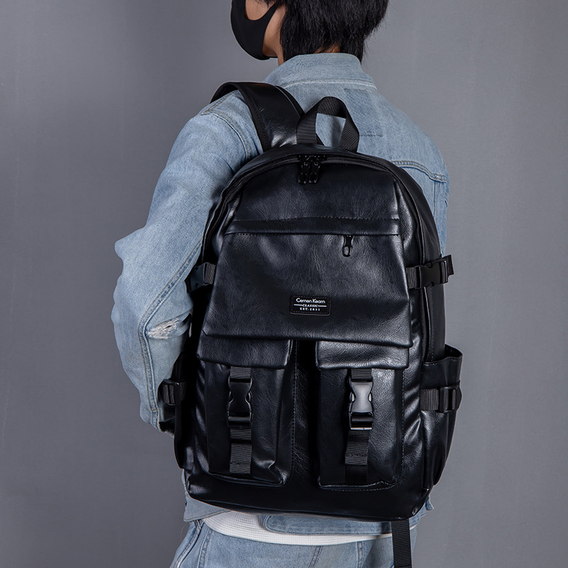 남성 여행 백팩