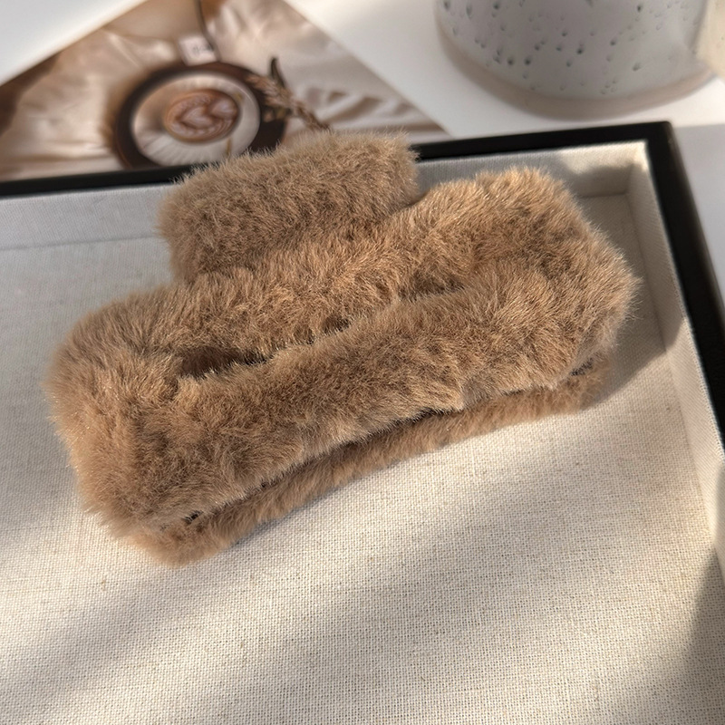 Agrafă pentru Păr din Pluș