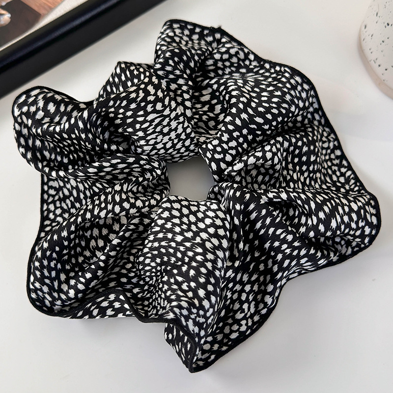 Leopardtryck Scrunchies