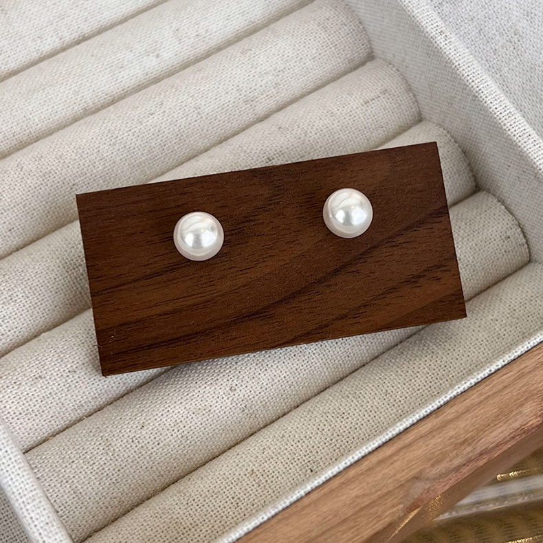 모조 진주 스터드 귀걸이