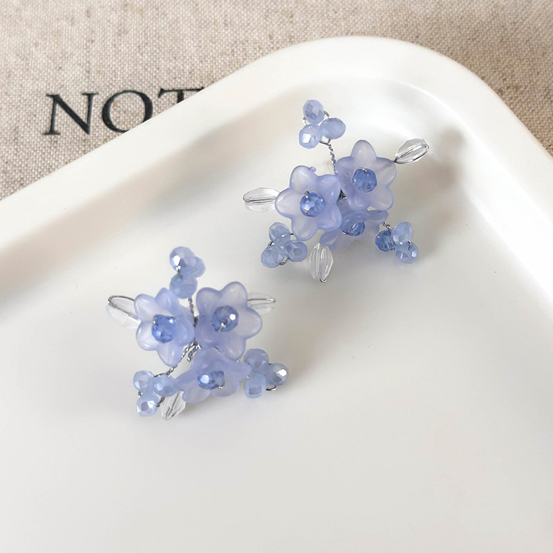 Anting Tindik Bunga Biru