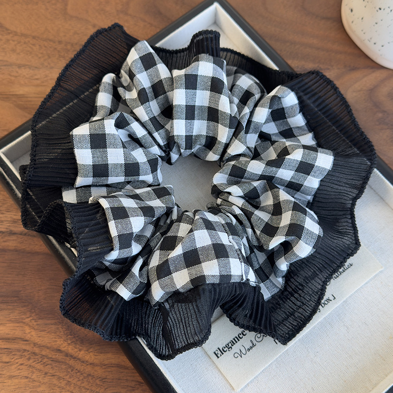 ブラック＆ホワイト格子レーススクランチー