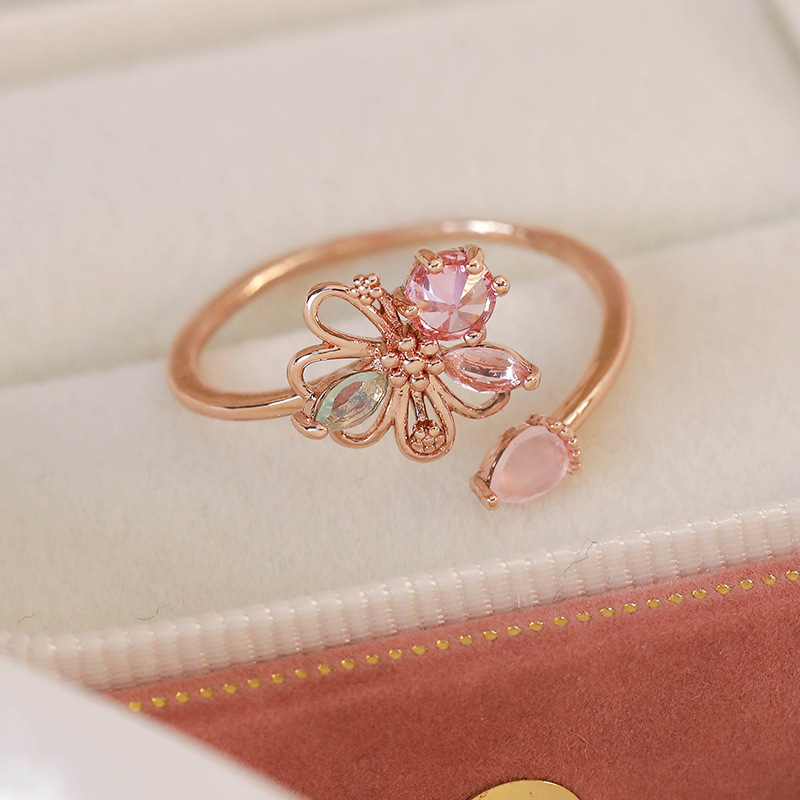 Geometric Adjustable Ring