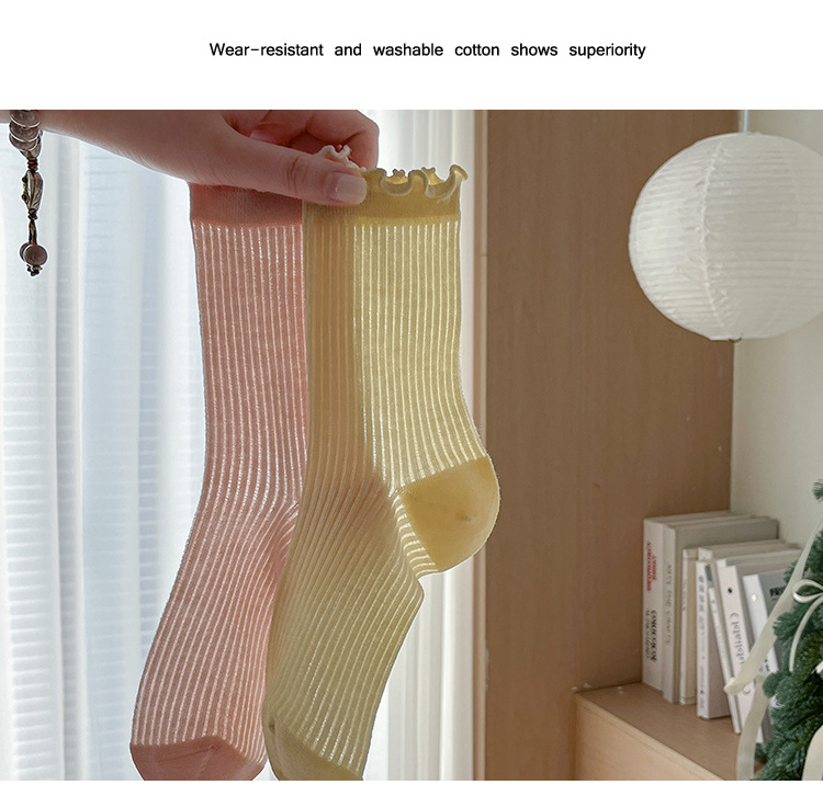 Meias Slouch com Babados