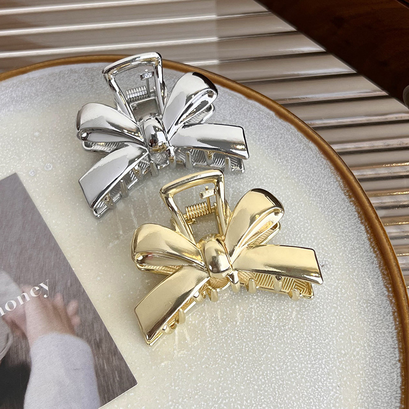 Metalowa Spinka do Włosów z Kokardą