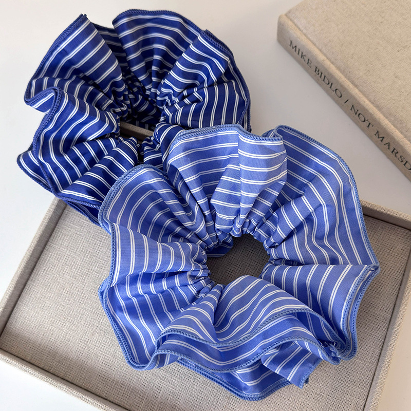 오버사이즈 스트라이프 스크런치